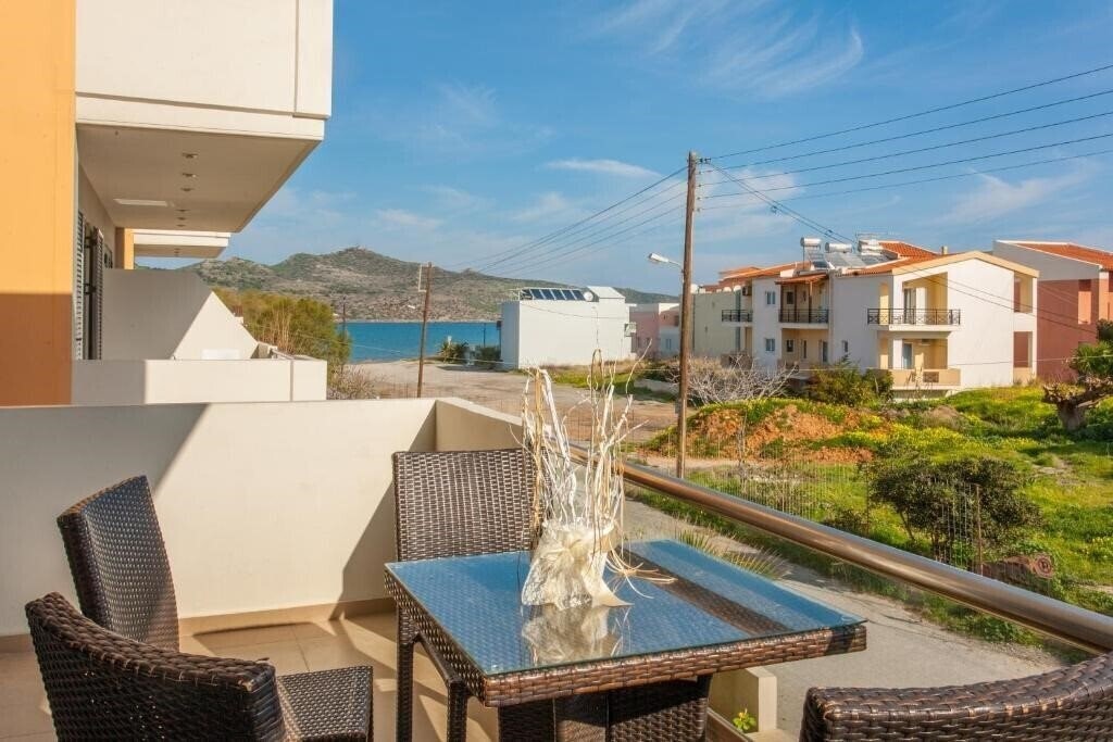 Изображение Sandy Point Villas Chania 4*