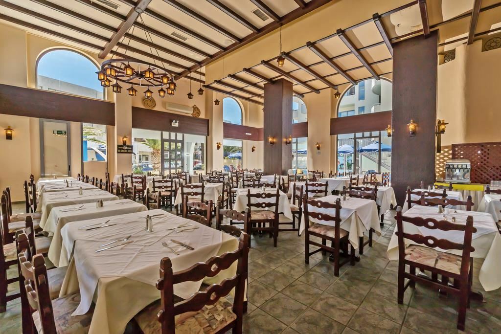 Фото Lefkoniko Bay Hotel 3*