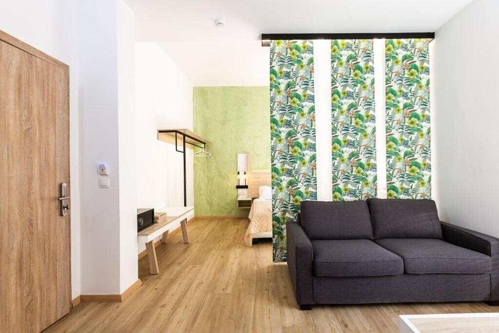 Фото Ark 68 City Rooms 3*