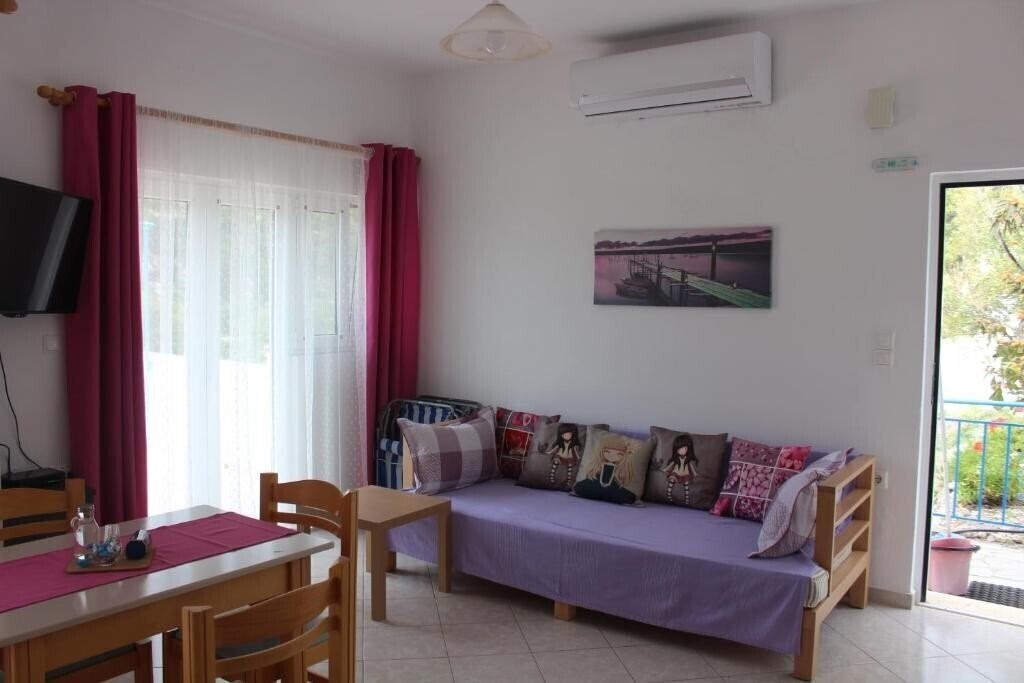Изображение Aaron Studios Apartments 2*