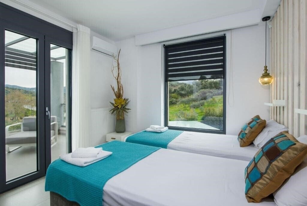 Фото Alyona Villa 4*