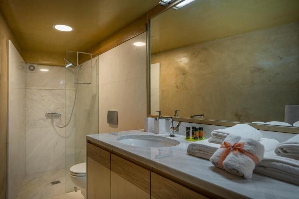 Картинка Neoria Houses 4*