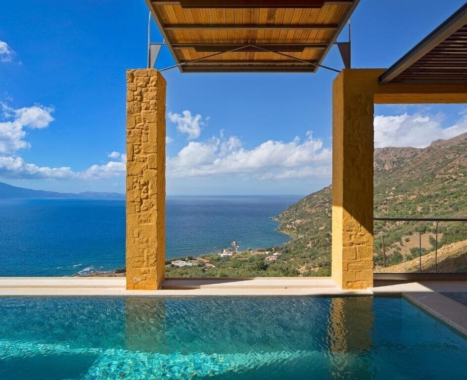 Готель Ravdoucha Epavlis Villa Athina 4*