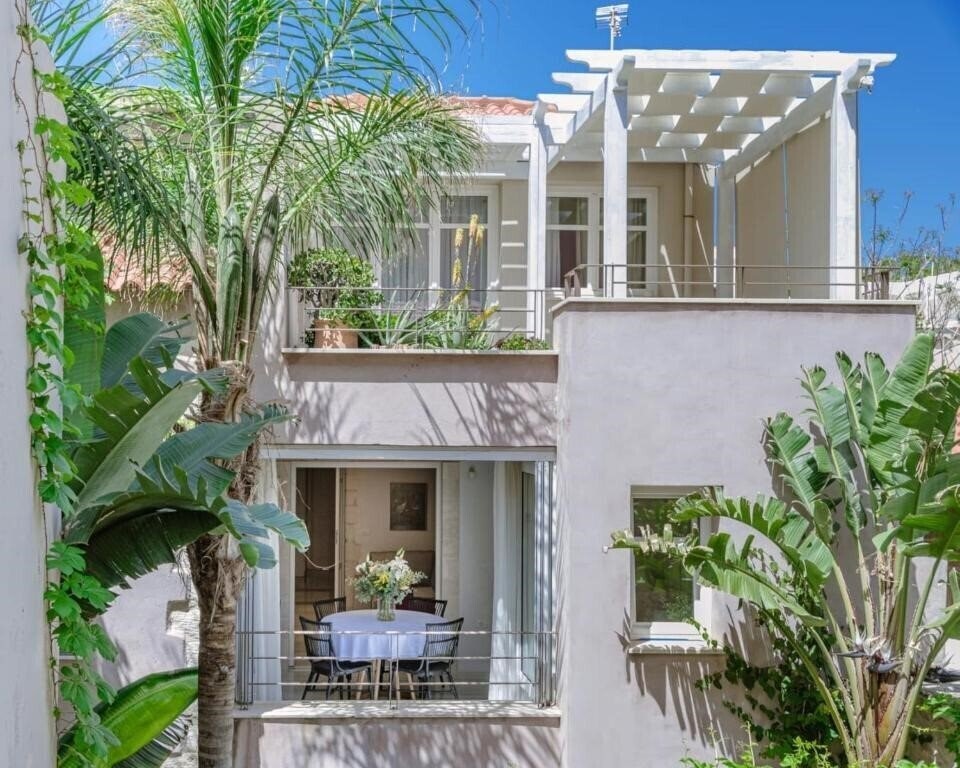 Готель Rimondi Residences Rethymno 4*