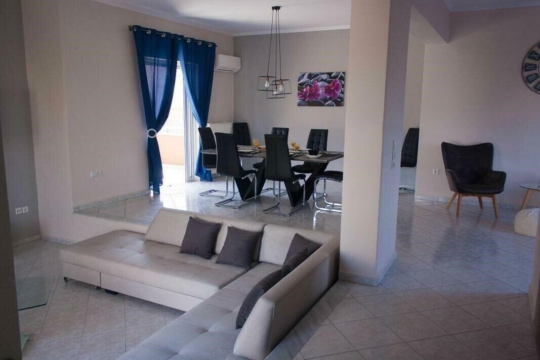 Фотографія Villa Chris 4*