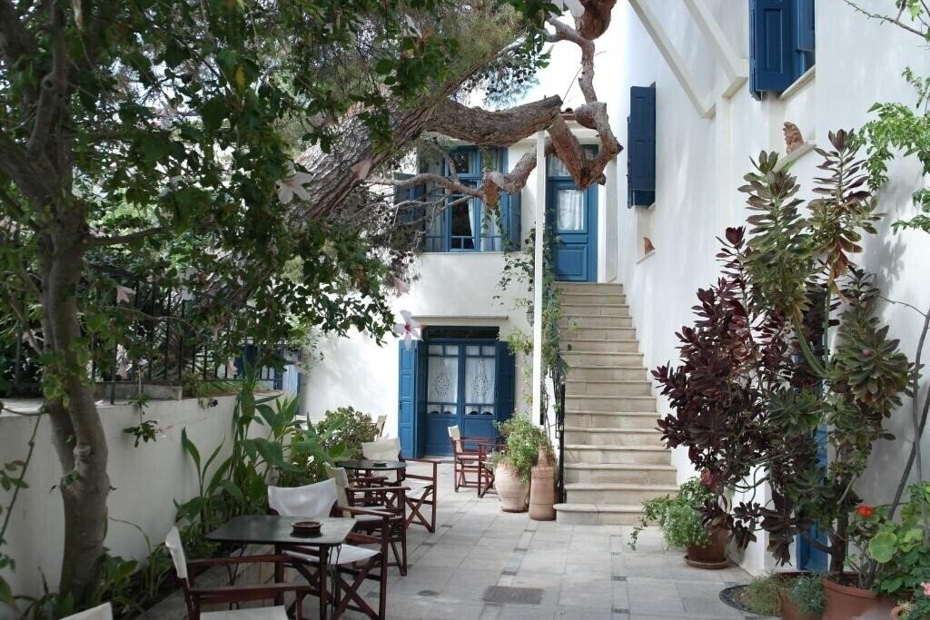 Картинка Villa Kynthia 4*