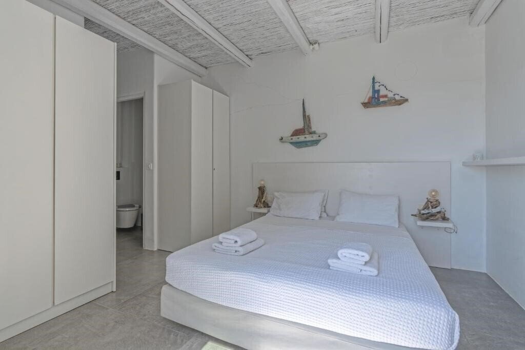 Фотография Villa Nissos 4*