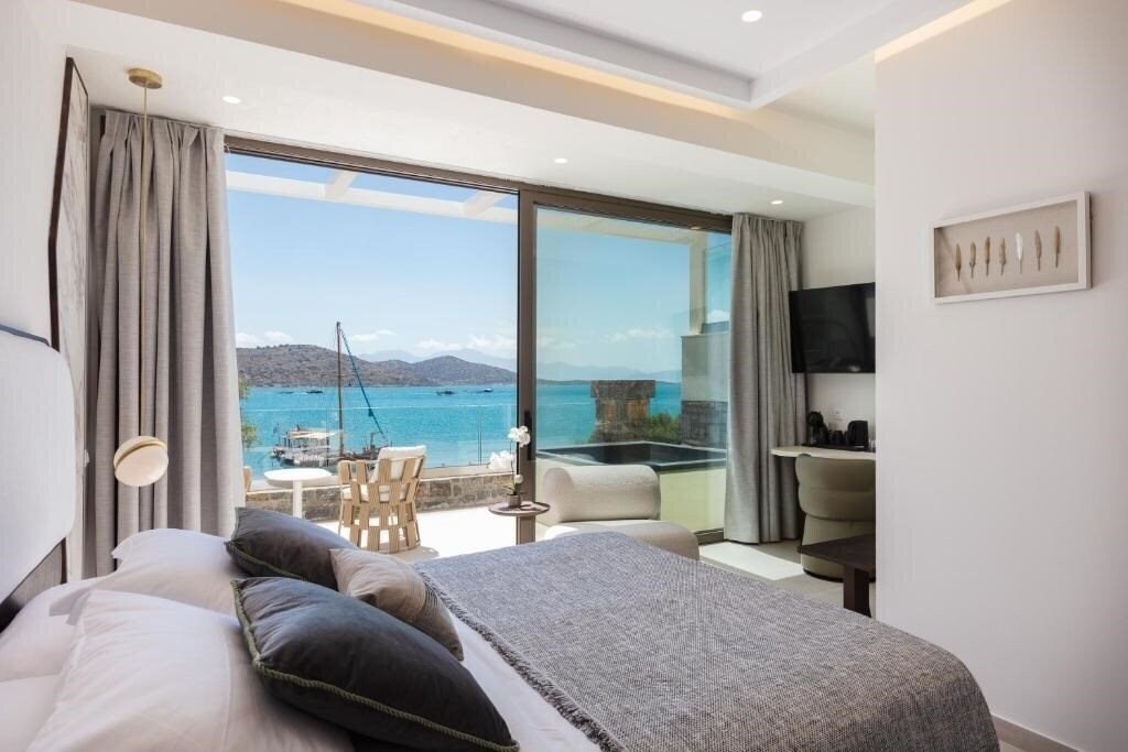 Отель Naiades Boutique Hotel Adults Only 5*