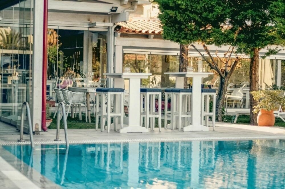 Отель Georgias Garden Hotel 3*