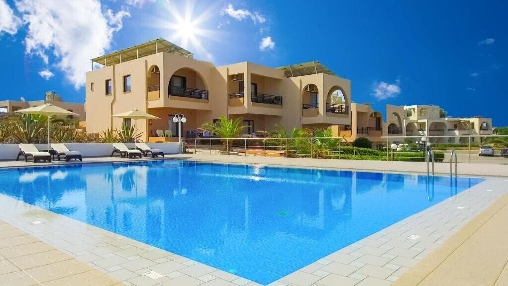 Фото Nanakis Beach Apartments 3*