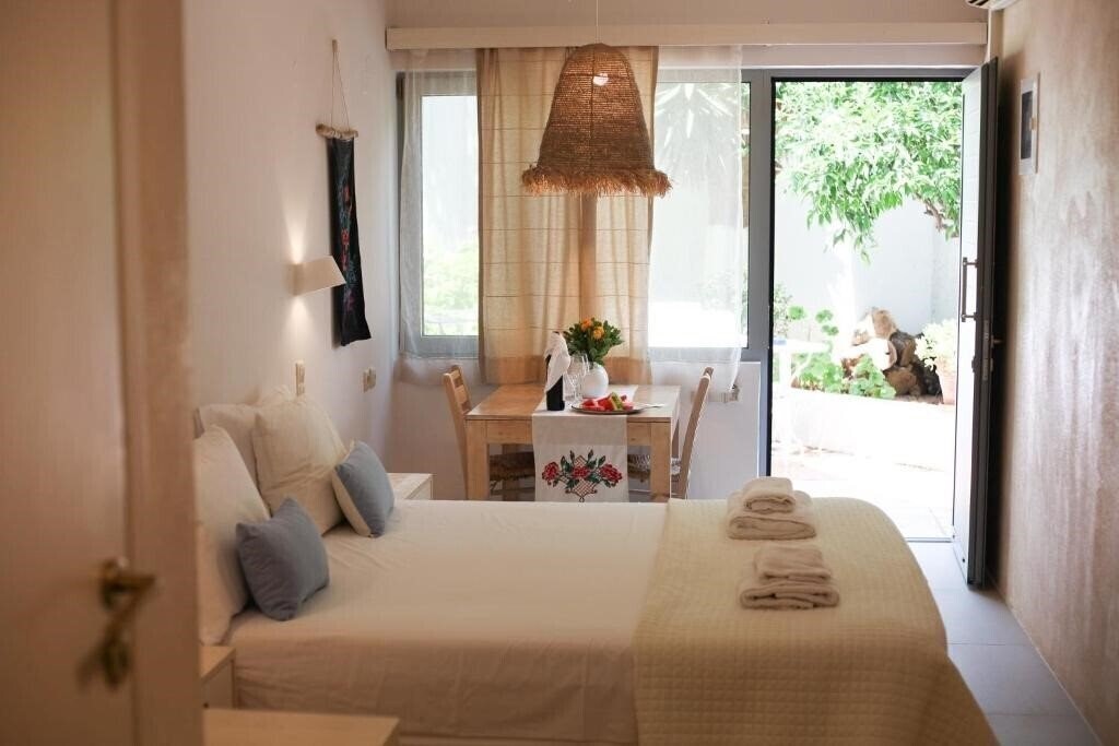 Изображение Villa Iokasti 3*