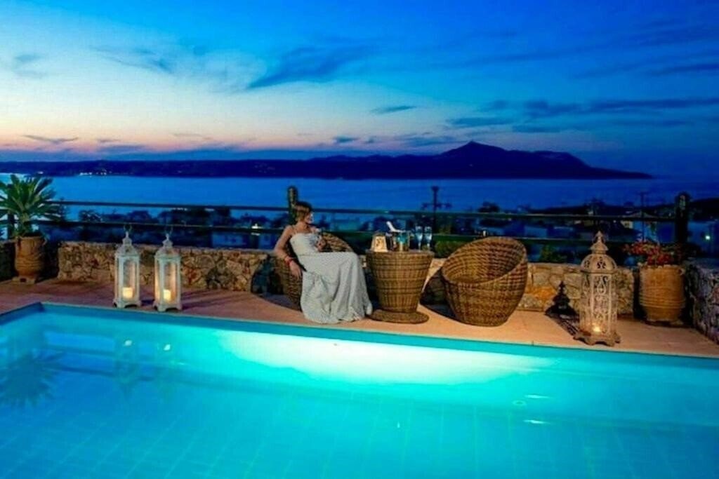 Готель Villa Aphrodite 4*