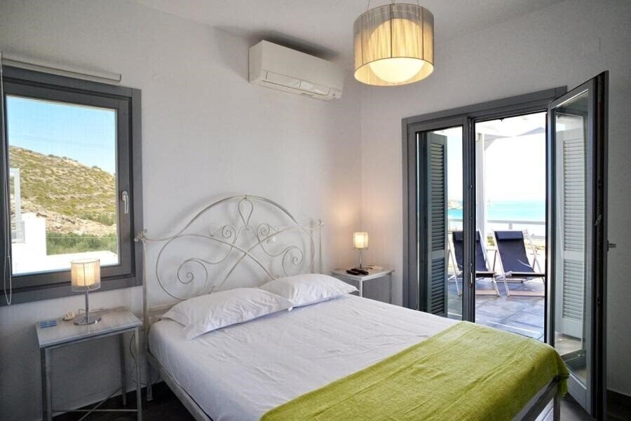 Изображение Ammothines Villas 3*
