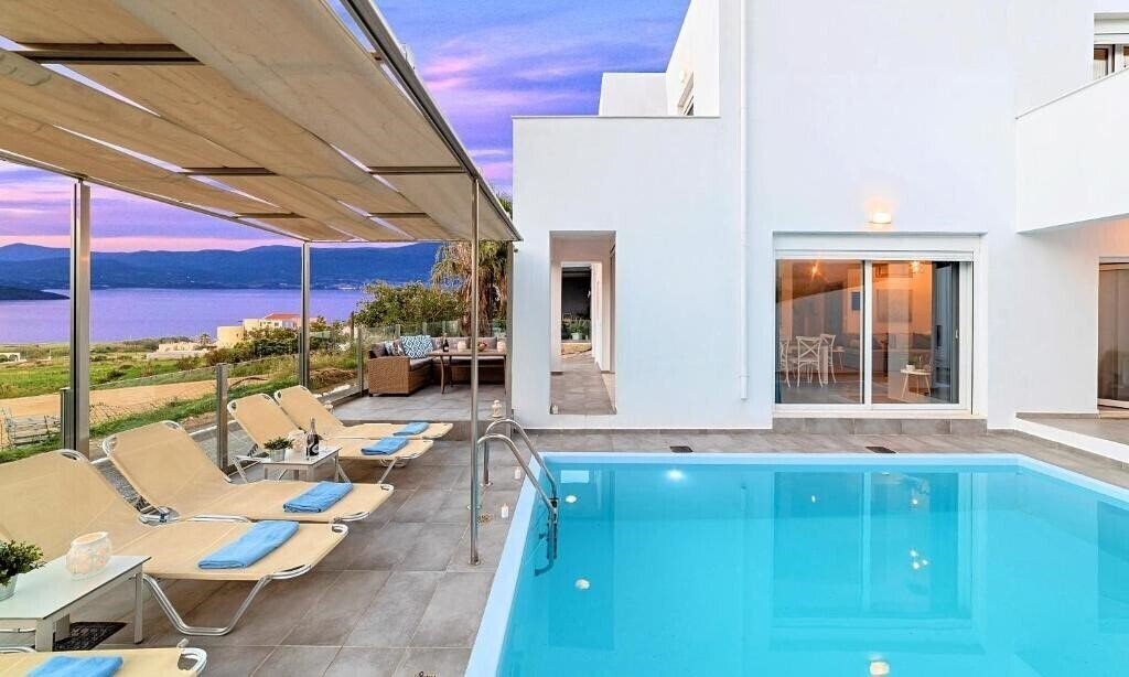 Фотография Cretan Sunset Villa 3*