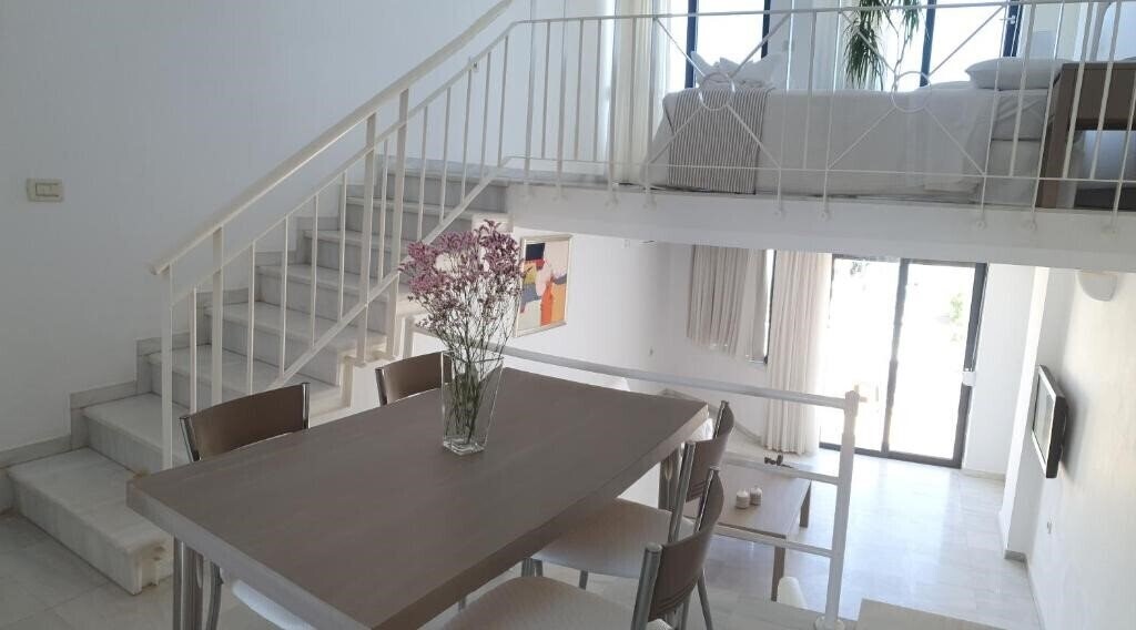 Картинка Elizabeth Suites 3*