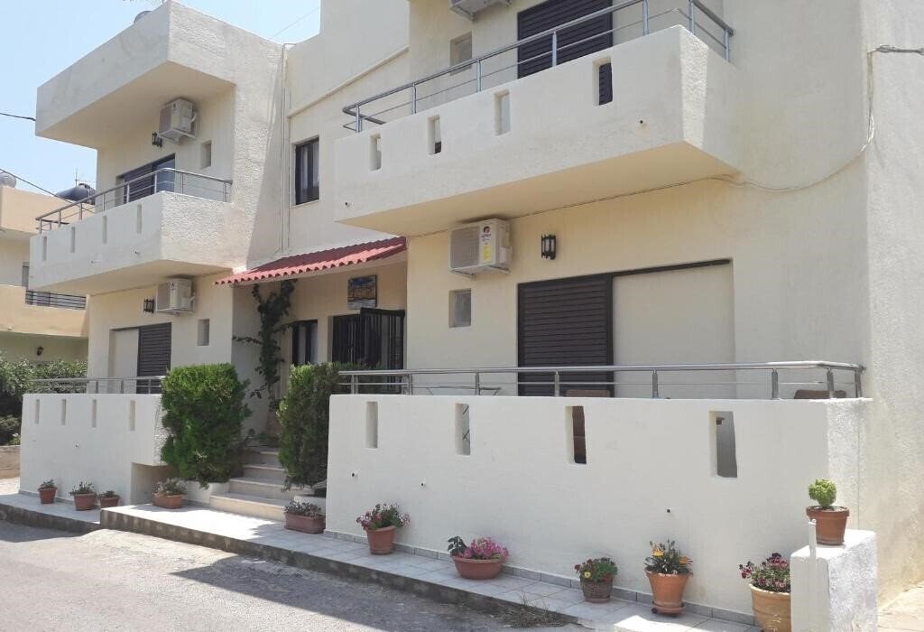 Фото Elounda George Studios 3*