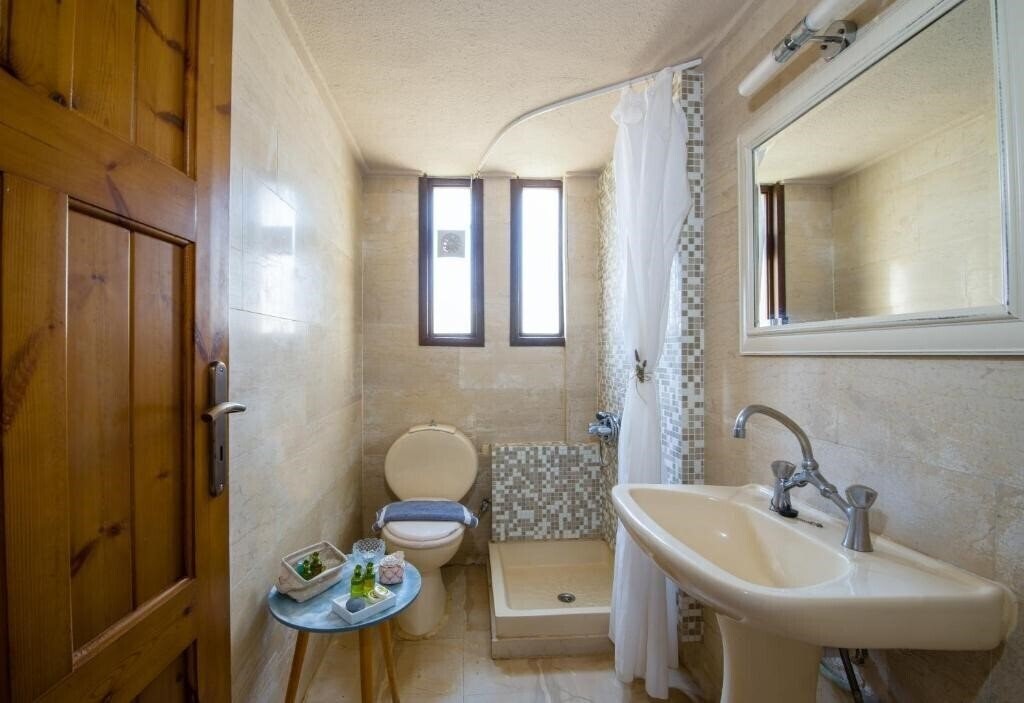 Фотографія Evangelos Apartments 3*
