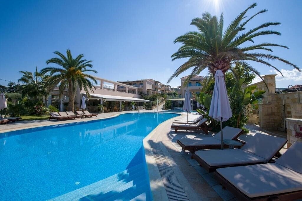 Фото Isida Hotel 3*