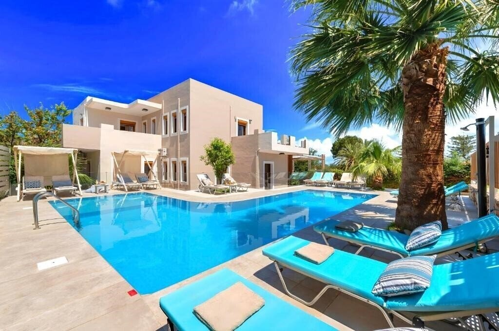 Отель Island Suites 3*