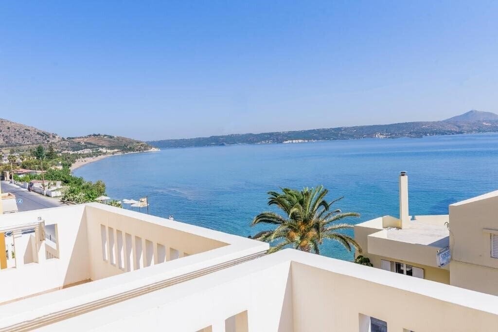 Готель Kalyves Bay 3*