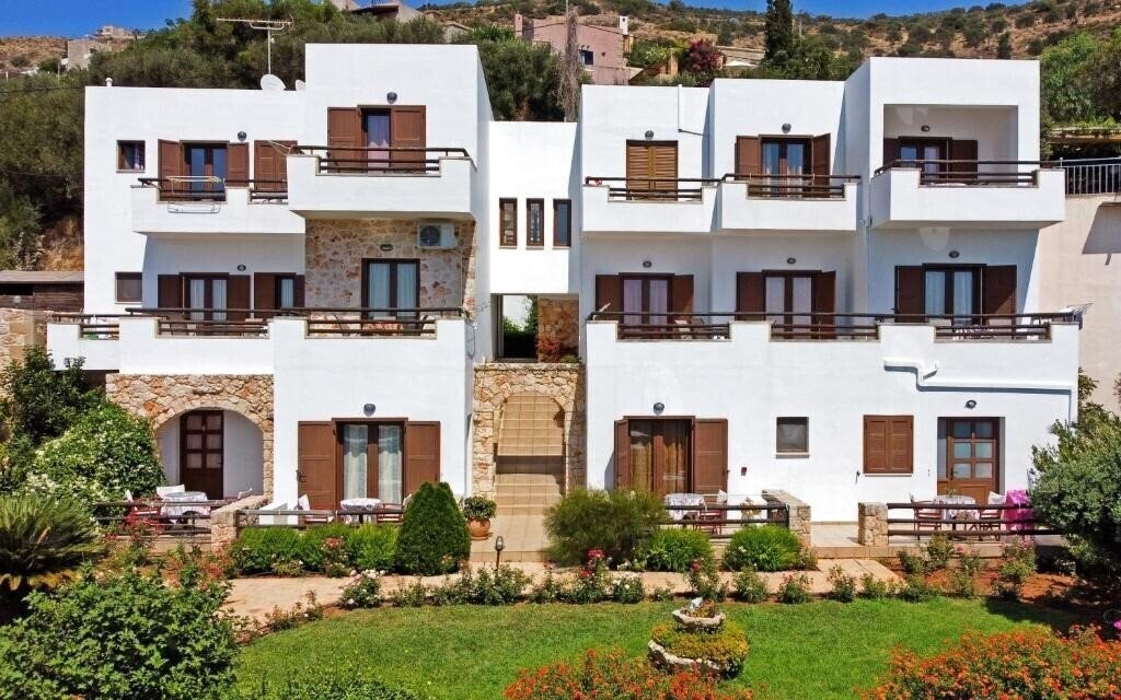 Готель Kavousi Resort 3*