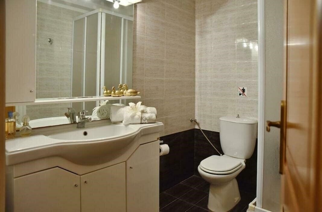 Фото Nirevel Apartments 3*