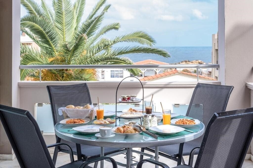 Готель Sevach Apartments 3*