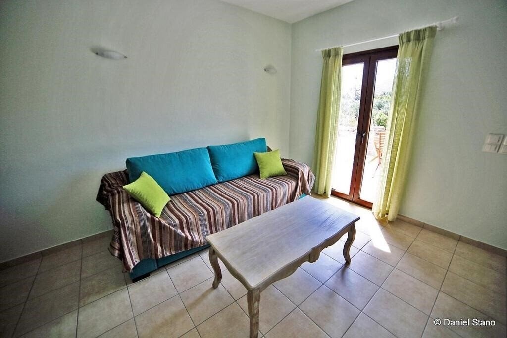 Фото Surf Beach Apartments 5*