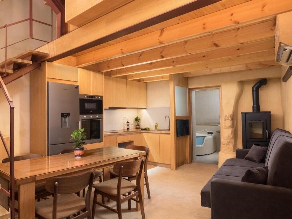 Отель Evans House II 4*