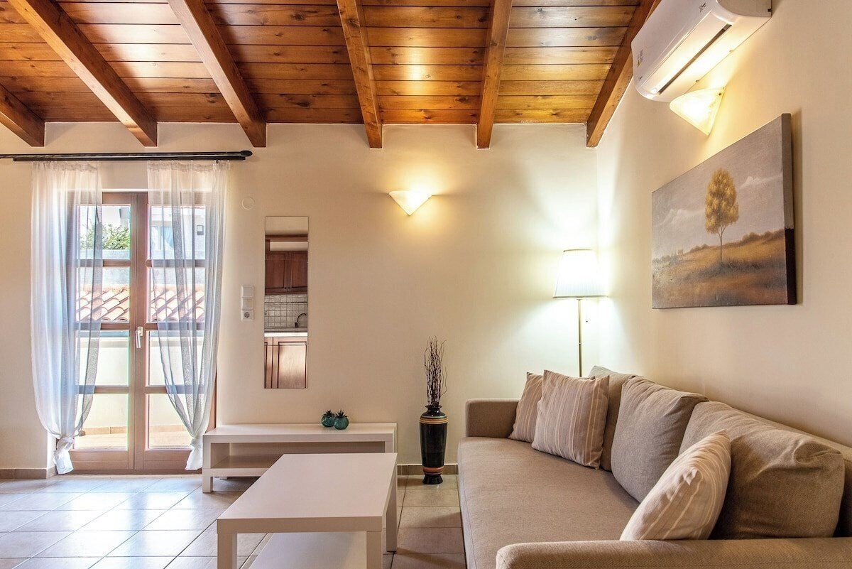 Отель Katrina House 4*