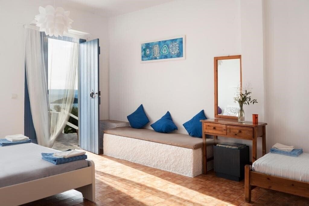Фотографія 7 Olives Apartments 4*