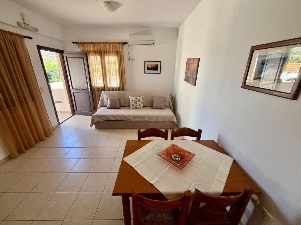 Зображення Rousolakos Apartments 4*