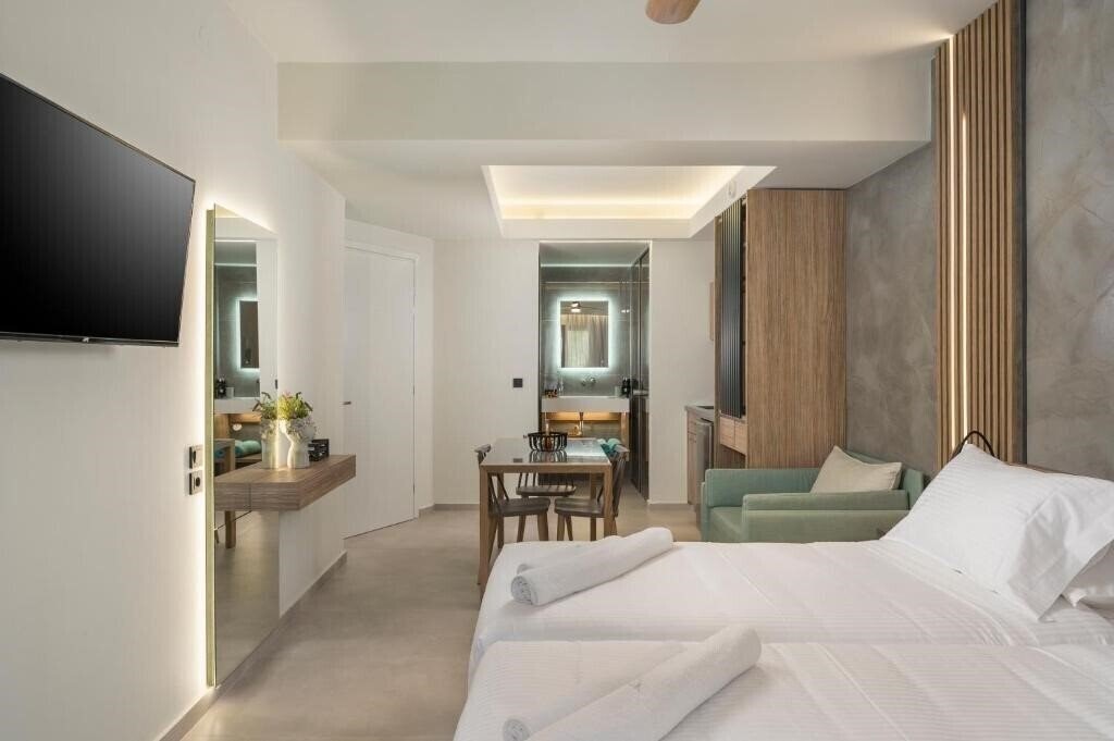 Отель Alkionides Seaside Hotel 3*