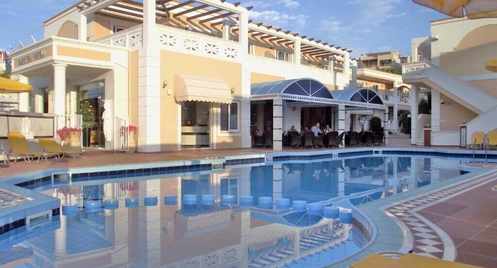 Отель Elektra Beach Hotel 3*