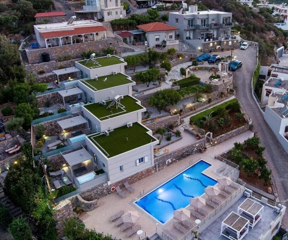 Отель Kavousanos Apartments 3*