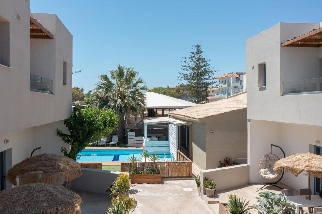 Фотография Nicolas Apartments 3*