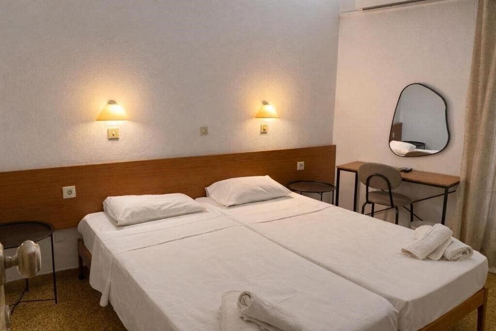 Фото Pasiphae Self Hotel 2*