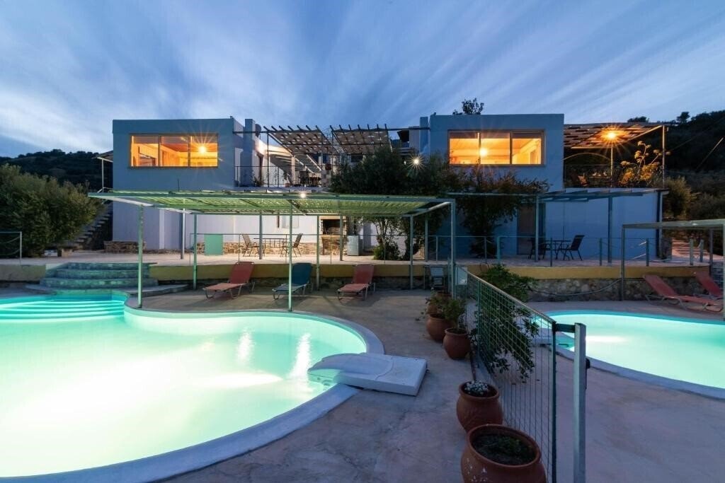 Картинка Sarakinas Residences 3*