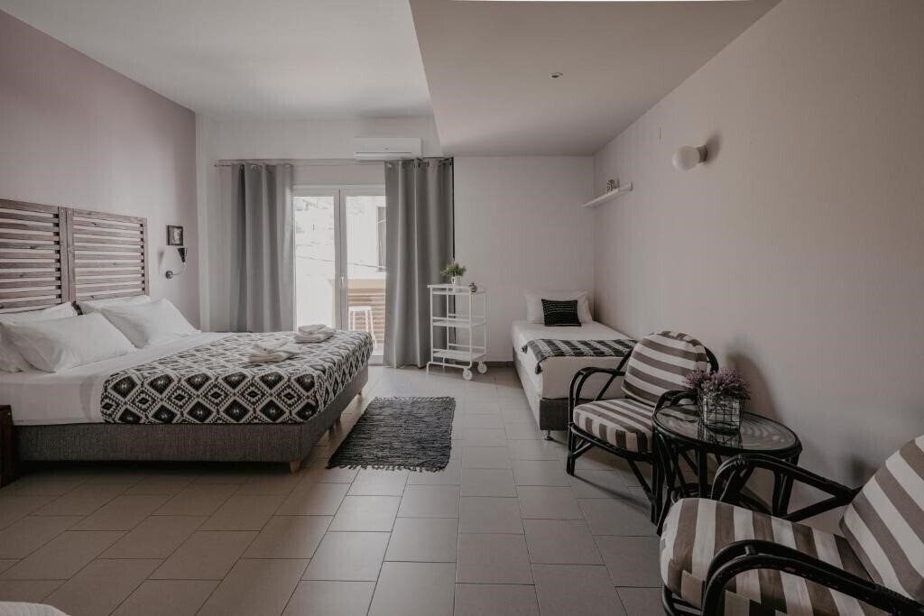 Фото Tellus City Hotel 3*