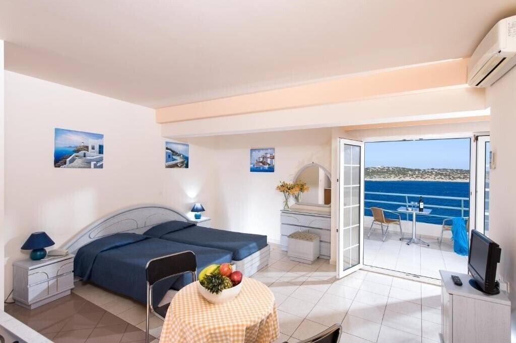 Фото Creta Hotel 3*