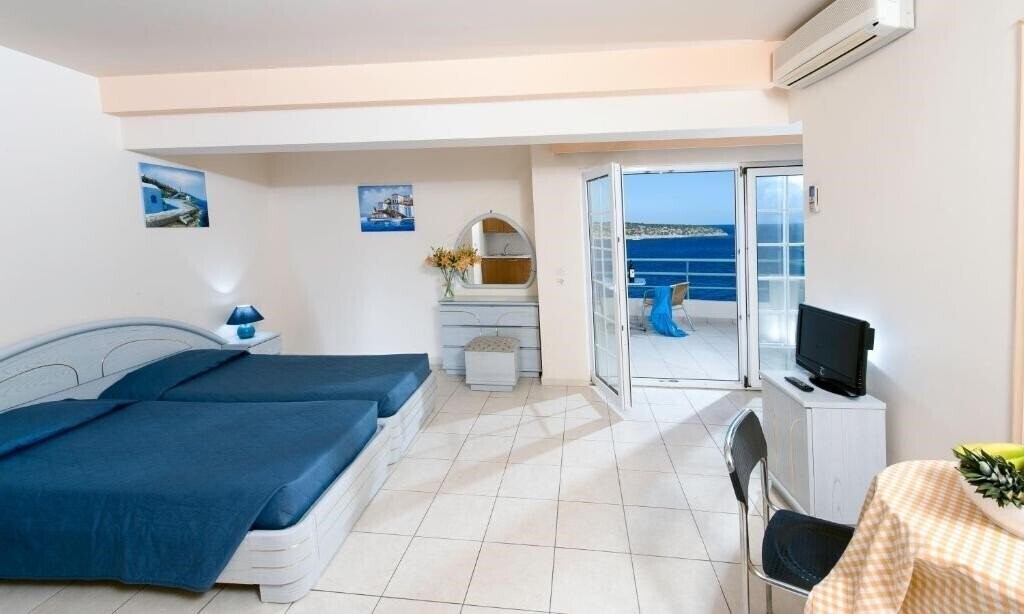 Картинка Creta Hotel 3*