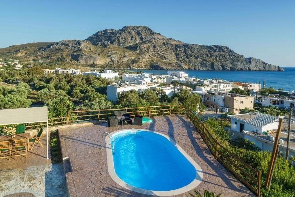 Готель Villa Ellis 3*