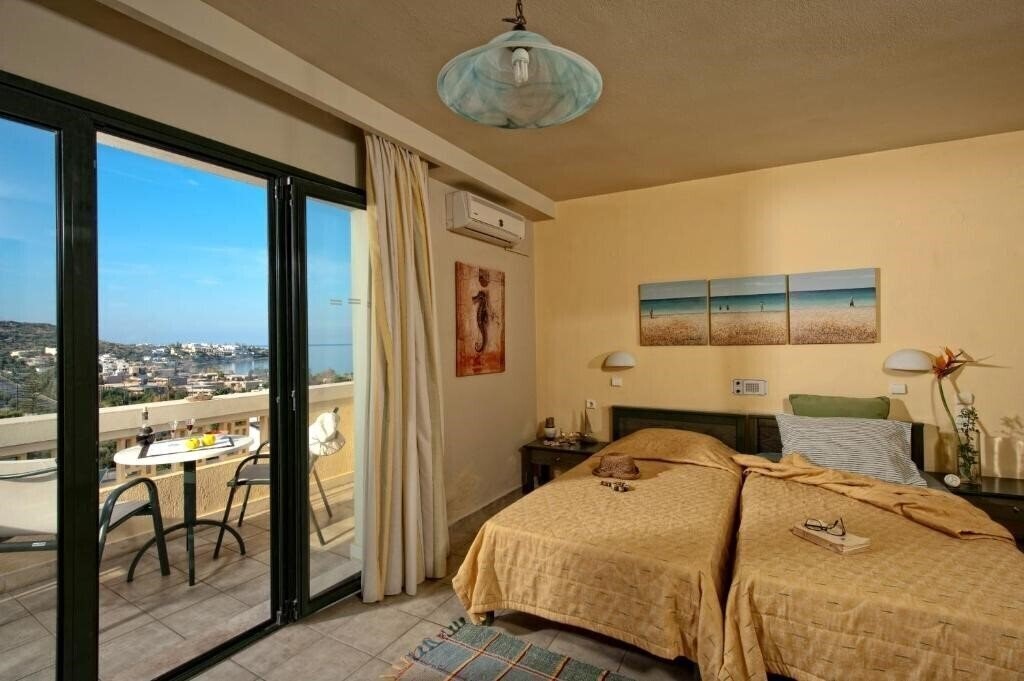 Фото Villiana Holiday Apartments 3*