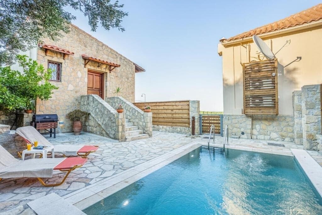 Отель Olive Villas 3*