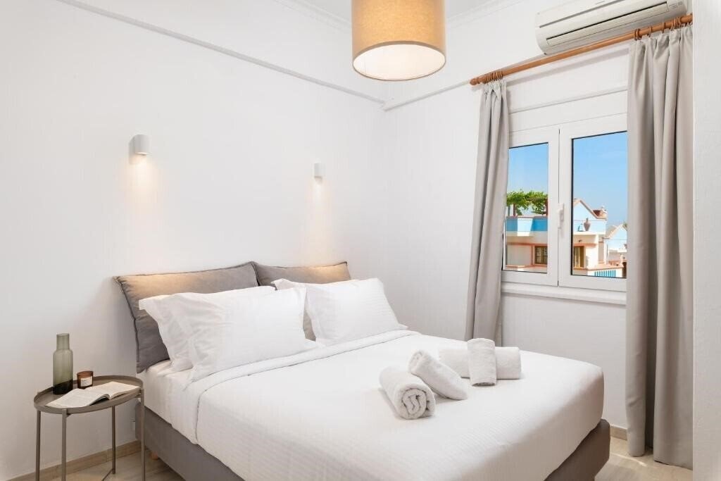 Фото Thelesi Apartments 4*