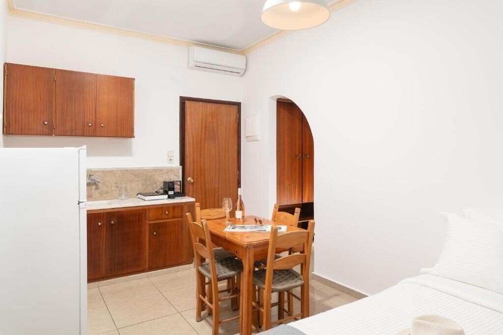 Картинка Thelesi Apartments 4*