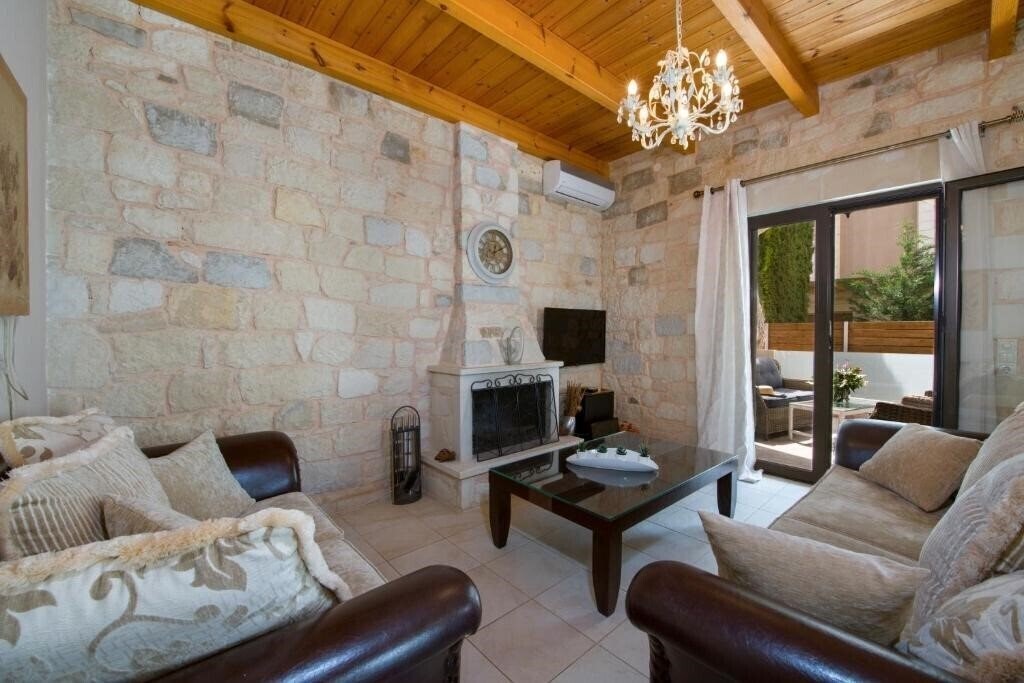 Фото Villa Constancia 3*