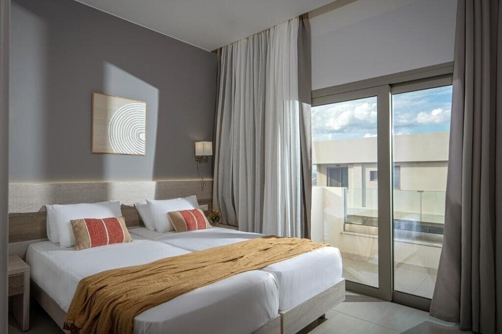 Картинка Saint George Gournes Bay 4*