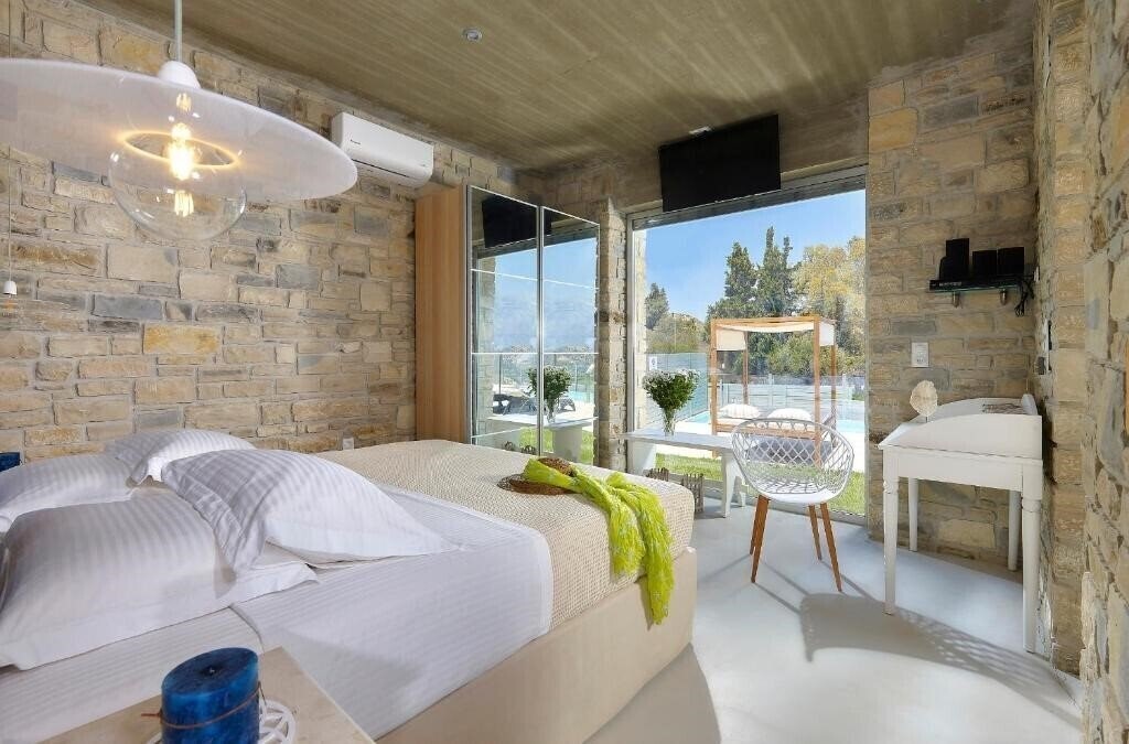 Фото Kouros & Kori Villas 4*