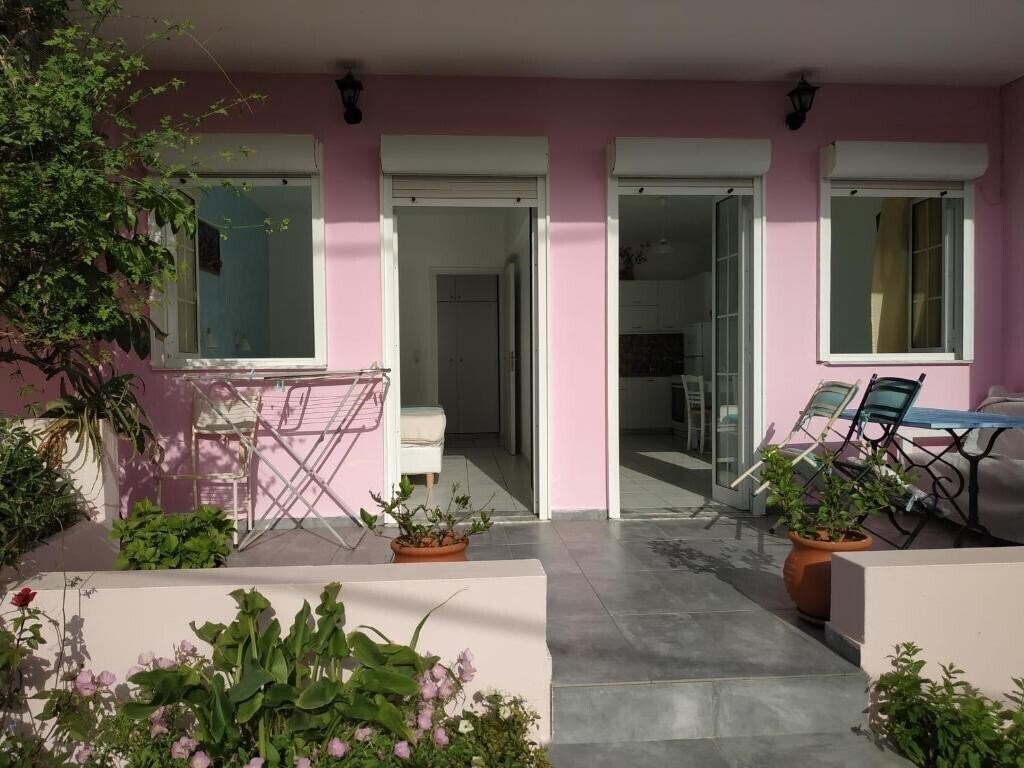 Изображение Livadi Apartments (Plakias) 3*